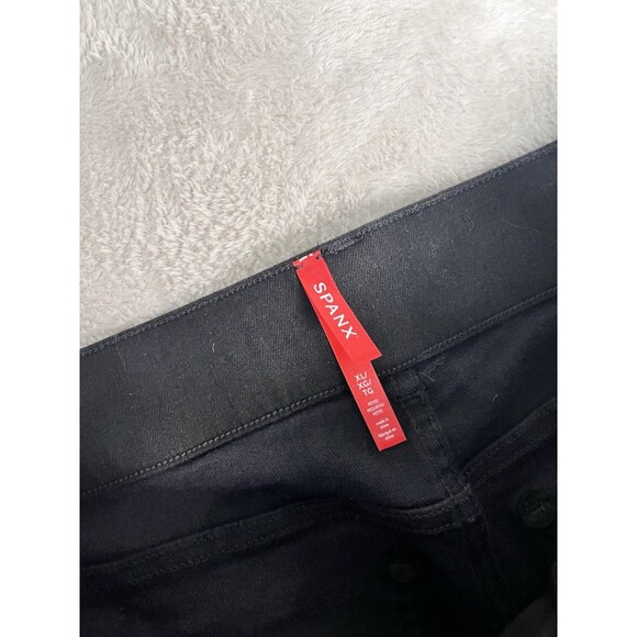 NWT Spanx Shape EveryWear Flare Jeans Size XL Petite Wide Leg Clean Black - Picture 3 of 9